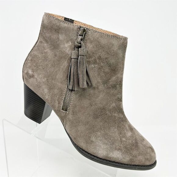 Vionic Madeline Women's Gray Suede Tasseled Heeled Ankle Booties Size 11 - Picture 1 of 13